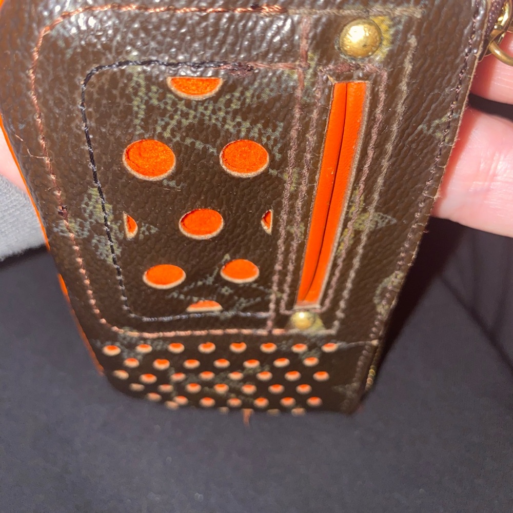 Louis Vuitton Monogram Perfo Pochette Cles - Picture 9 of 9